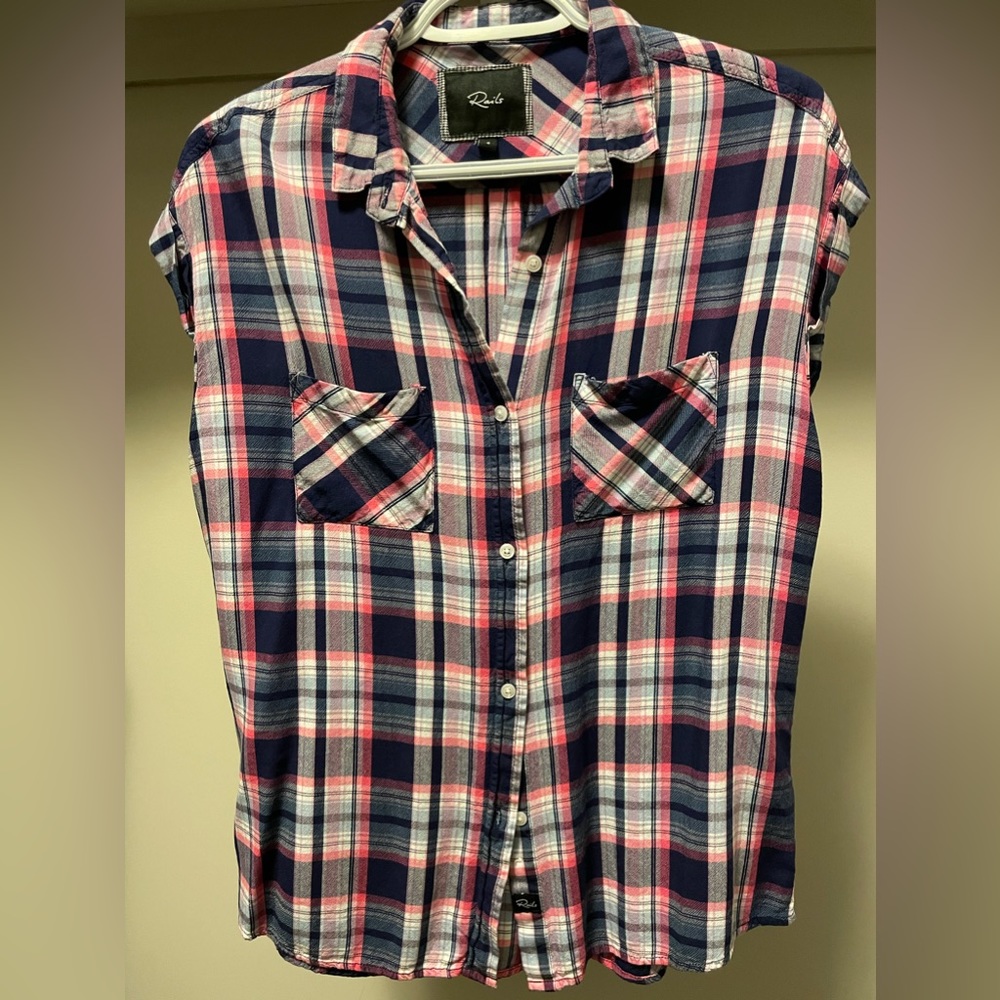 Rails S cotton button up short sleeve shirt. Pink, navy and white colour.